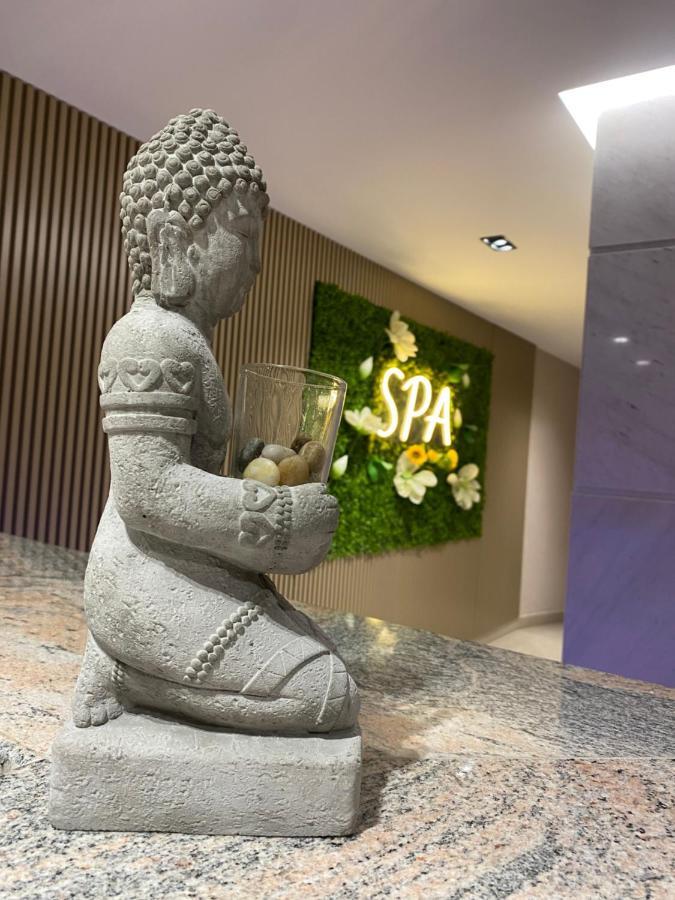 Doanesia Premium Hotel & Spa Mezez Esterno foto