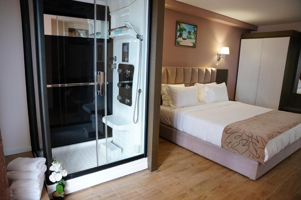 Doanesia Premium Hotel & Spa Mezez Esterno foto