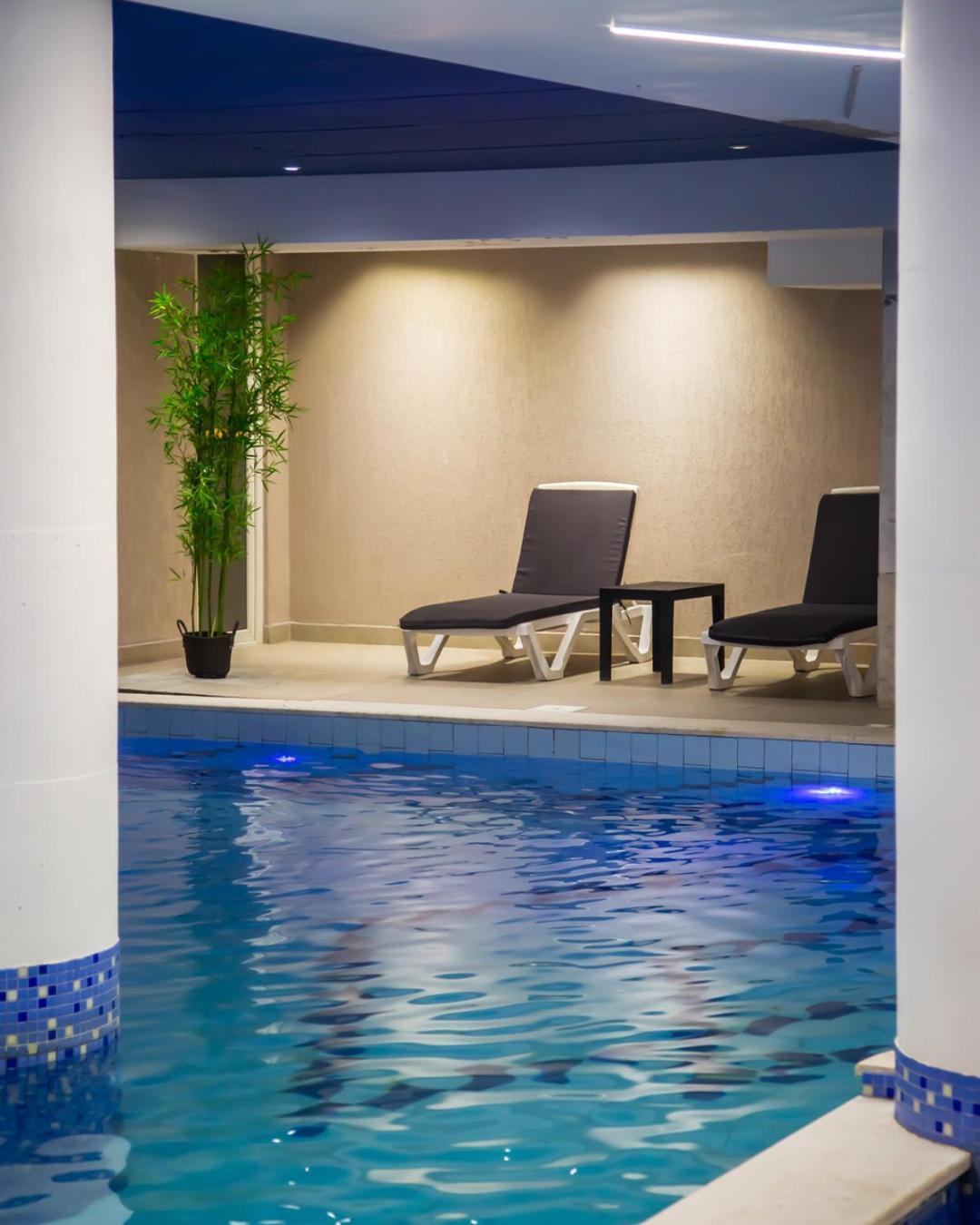 Doanesia Premium Hotel & Spa Mezez Esterno foto